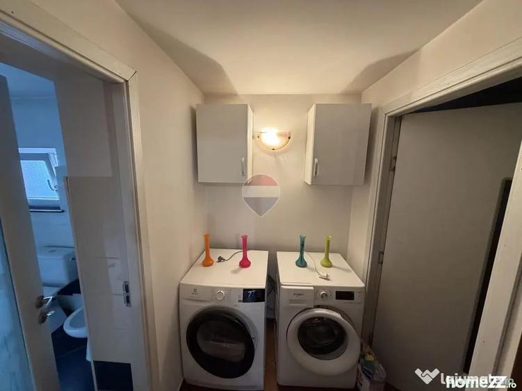 Casă cu 4 camere cu Teren 2500 Mp în Bolotești