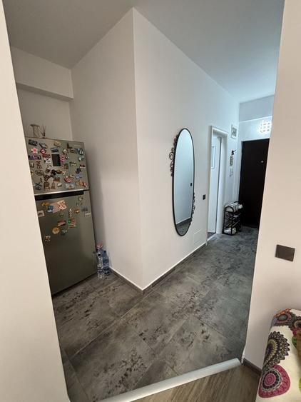 Apartament cu 2 camere decomandat în 1 Mai