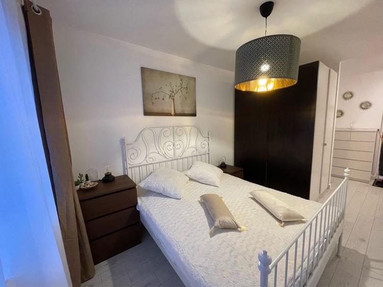 Apartament cu 2 camere semidecomandat în Chitila