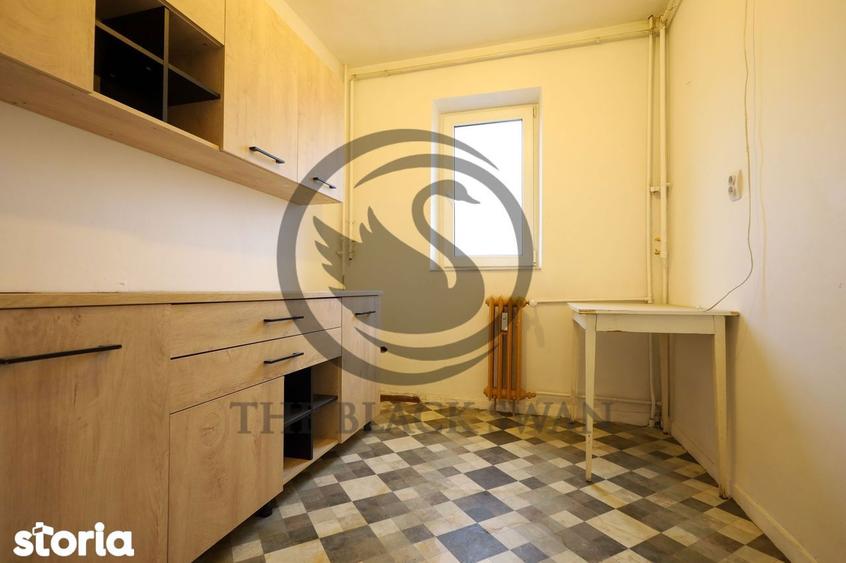 Apartament cu 2 camere decomandat, mobilat în Republicii