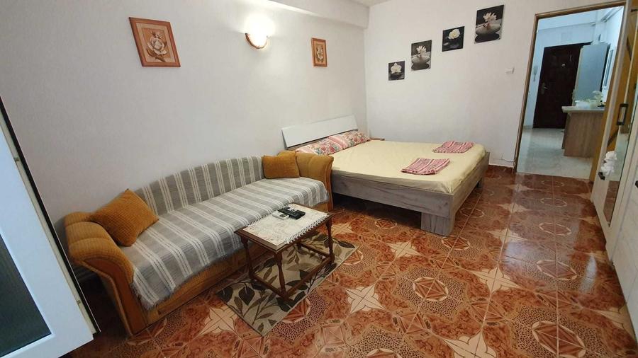 Garsonieră decomandată în Nord