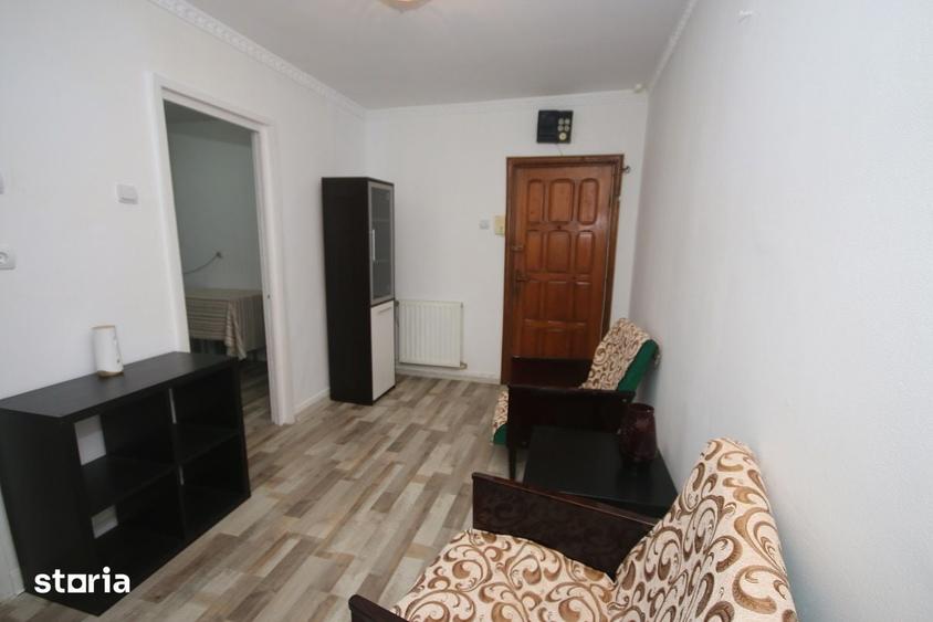 Apartament cu 2 camere decomandat în Tache