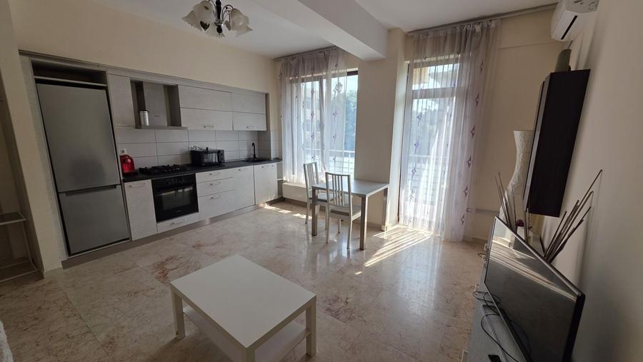 Apartament cu 2 camere semidecomandat în Copou