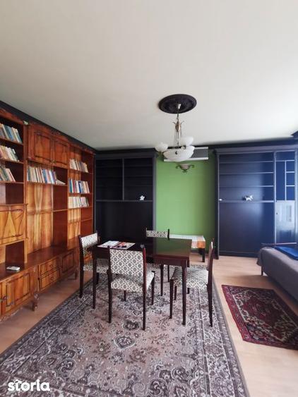 Apartament cu 3 camere în Borhanci