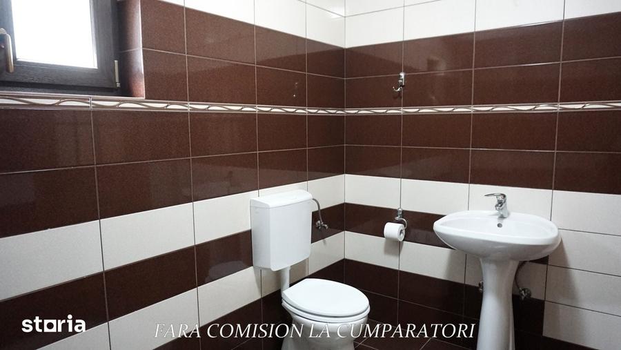 Casă cu 6 camere cu Teren 2327 Mp în Berislăvești