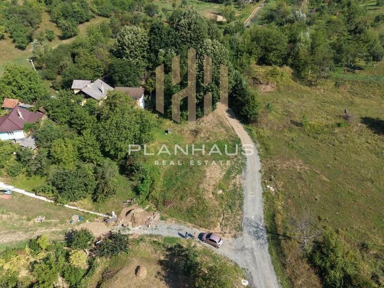 Teren Construcții intravilan de 1100 mp, în Săsar
