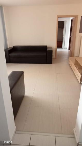 Apartament cu 3 camere în Dristor