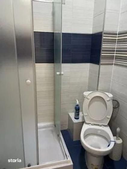 Casă cu 4 camere cu Teren 130 Mp în Central