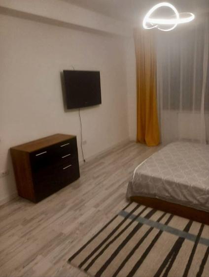 Apartament cu 2 camere decomandat în Exterior Vest