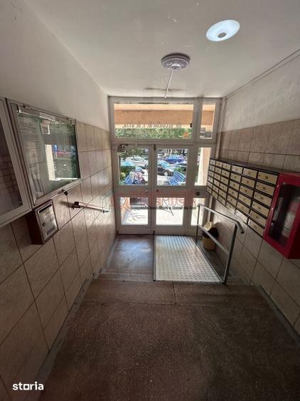 Garsoniera 23.6 mp I Parter I Str Secuilor x Bd Brancoveanu I 400 - 15
