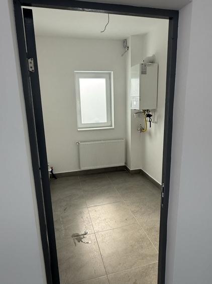 Spațiu comercial, de 500 mp, în Mureșeni