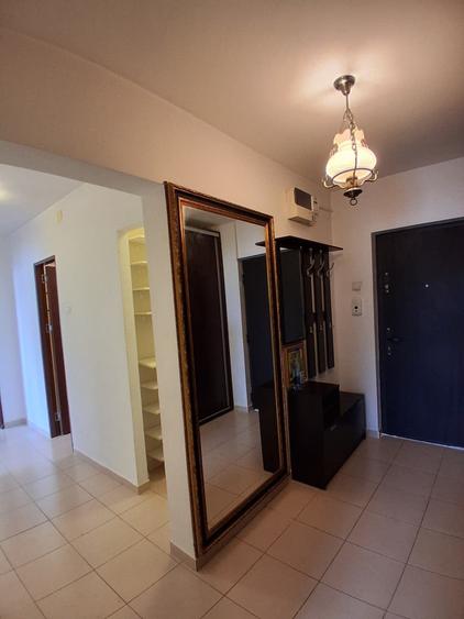 Apartament cu 2 camere decomandat în Tineretului