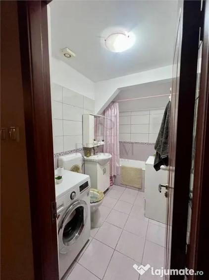 Apartament cu 2 camere semidecomandat în Aradului
