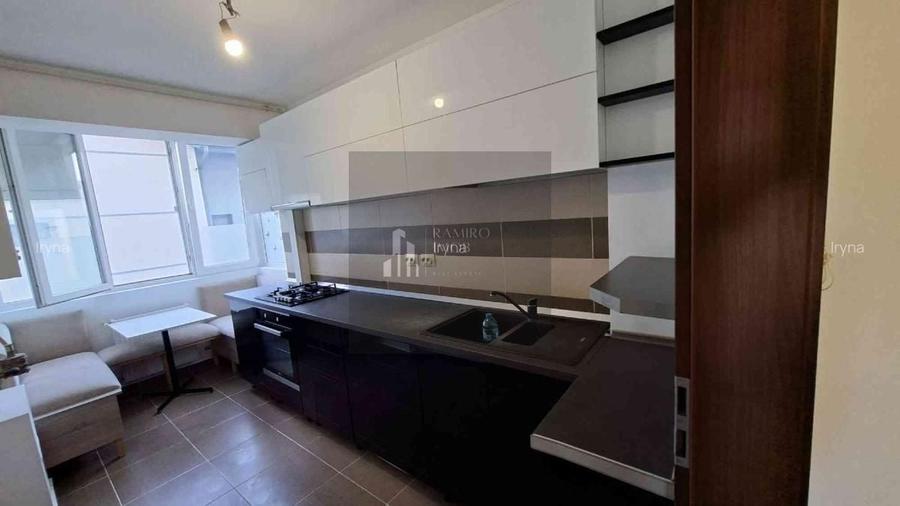 Apartament cu 2 camere decomandat în Sud
