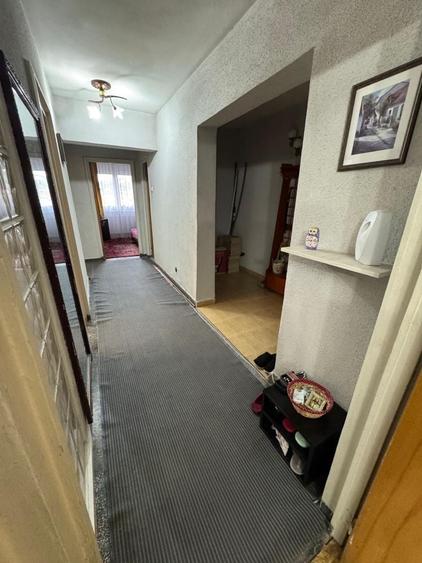 Apartament cu 3 camere decomandat în Ultracentral