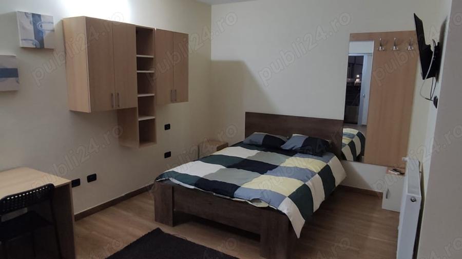 Garsonieră decomandată în Fabric
