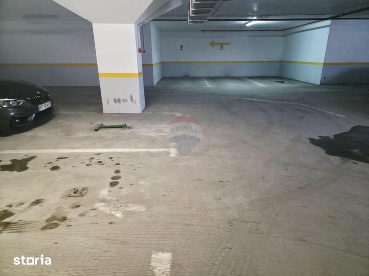 Apartament cu 3 camere, mobilat în 1 Mai