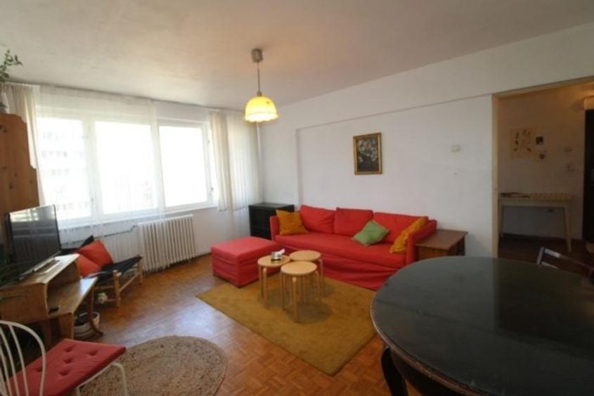 Apartament cu 2 camere semidecomandat, mobilat în Cișmigiu