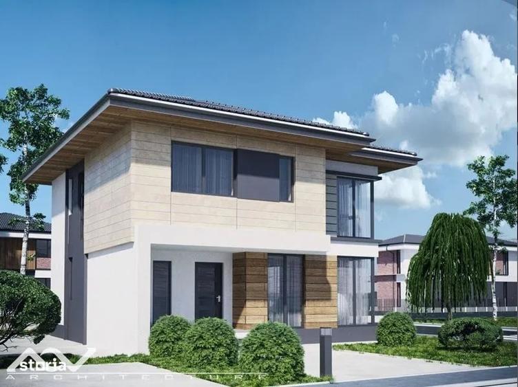 Casă cu 4 camere cu Teren 10000 Mp în Central