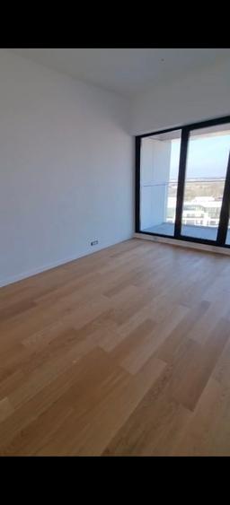 Apartament cu 2 camere semidecomandat în Barbu Văcărescu