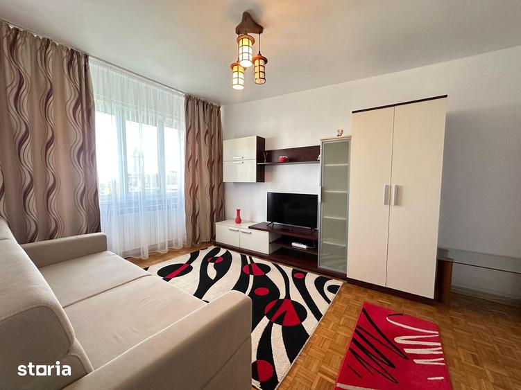 Apartament cu 2 camere decomandat în Mazepa 1