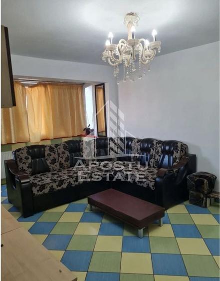 Apartament cu 2 camere decomandat în Soarelui