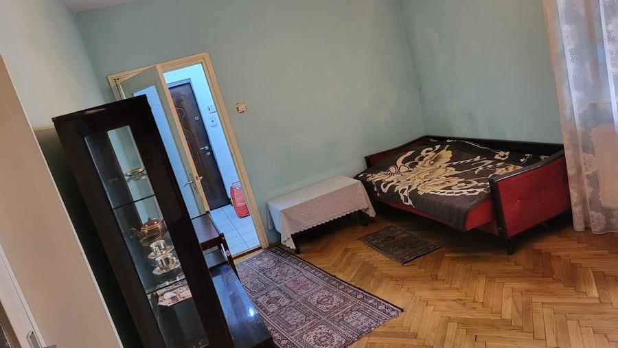 Apartament cu 2 camere decomandat în Podgoria