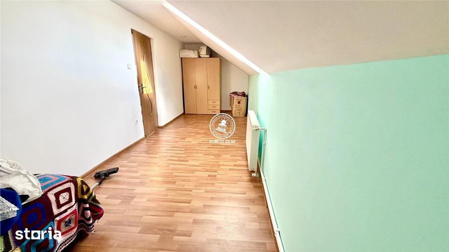 Casă cu 6 camere cu Teren 800 Mp în Victoria