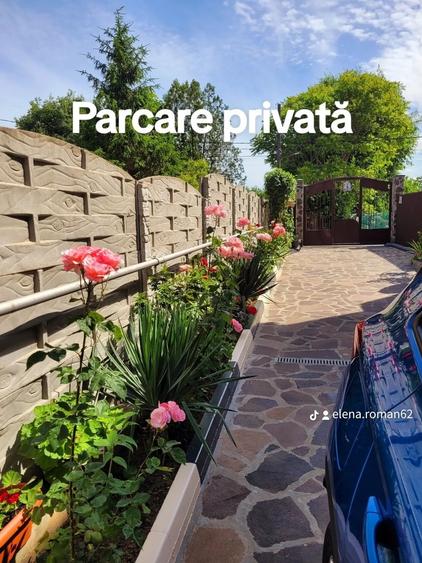 Casă cu 4 camere cu Teren 250 Mp în Central