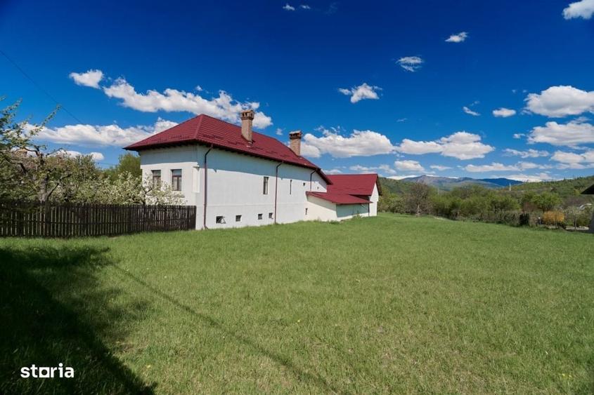 Casă cu 4 camere în Valea Mare