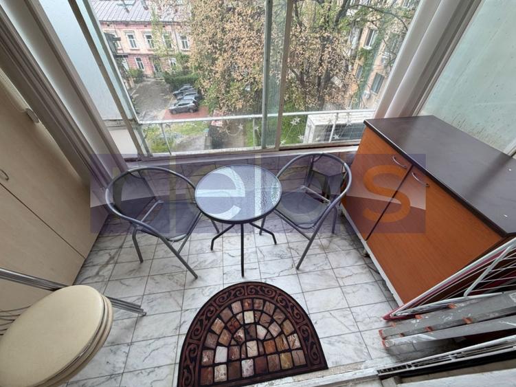 Apartament cu 2 camere decomandat, mobilat în P-ța Amzei