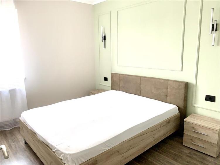 Apartament cu 3 camere decomandat în Nufărul