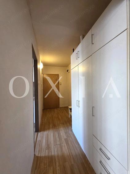 Apartament cu 2 camere semidecomandat în Bucovina