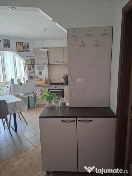 Apartament cu 2 camere decomandat în Dâmbovița