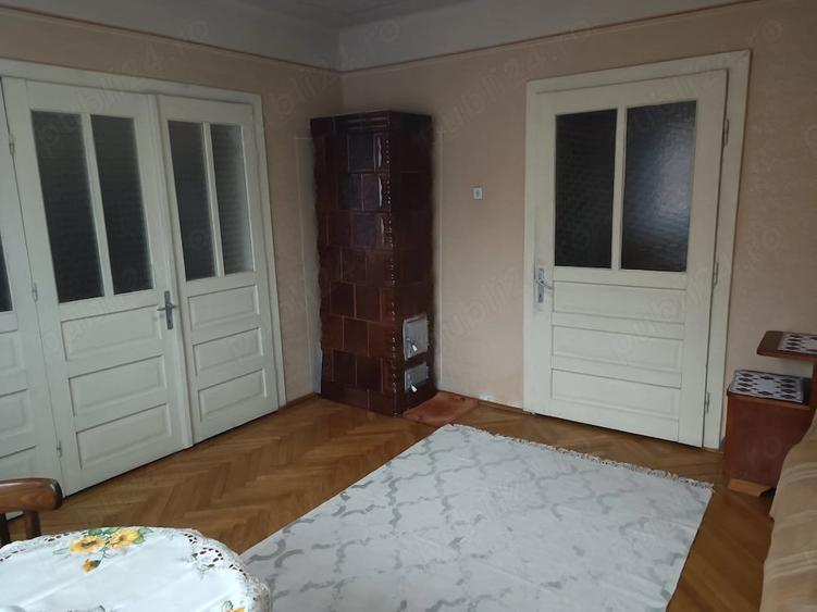 Casă cu 3 camere cu Teren 700 Mp în Central