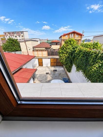 Casă individuală cu 4 camere cu Canalizare în Ferentari