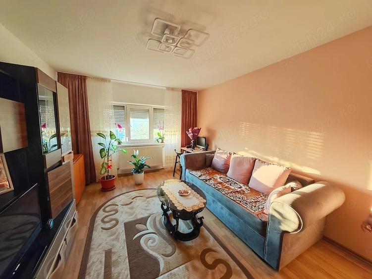 Apartament cu 2 camere decomandat în Central