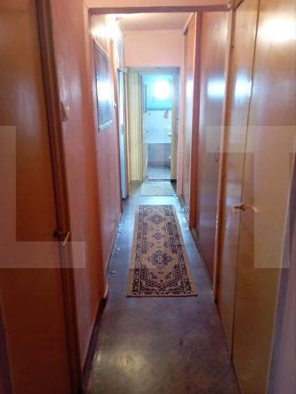 Apartament cu 3 camere decomandat, mobilat în Ozun