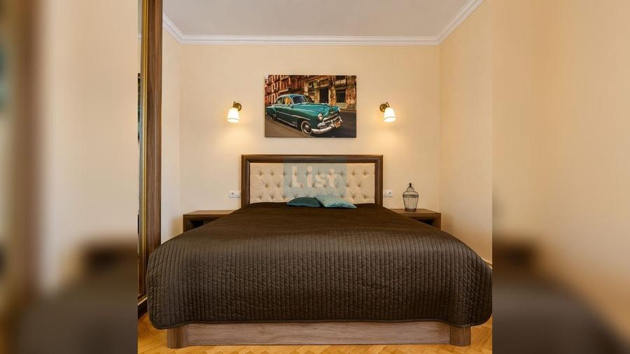 Apartament cu 4 camere decomandat în Calea Turzii
