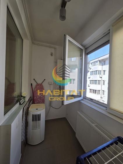 Apartament cu 2 camere decomandat, mobilat în Sud