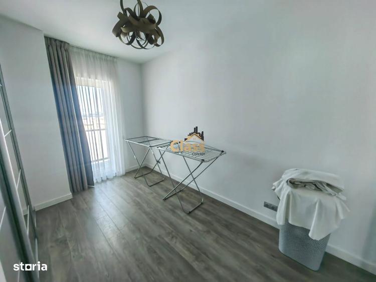 Apartament cu 3 camere semidecomandat, mobilat în Calea Turzii