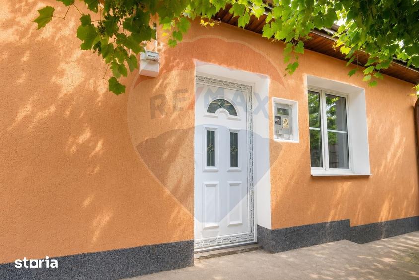 Casă cu 2 camere cu Teren 76 Mp în Central