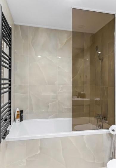 Apartament cu 3 camere semidecomandat, mobilat în Floreasca