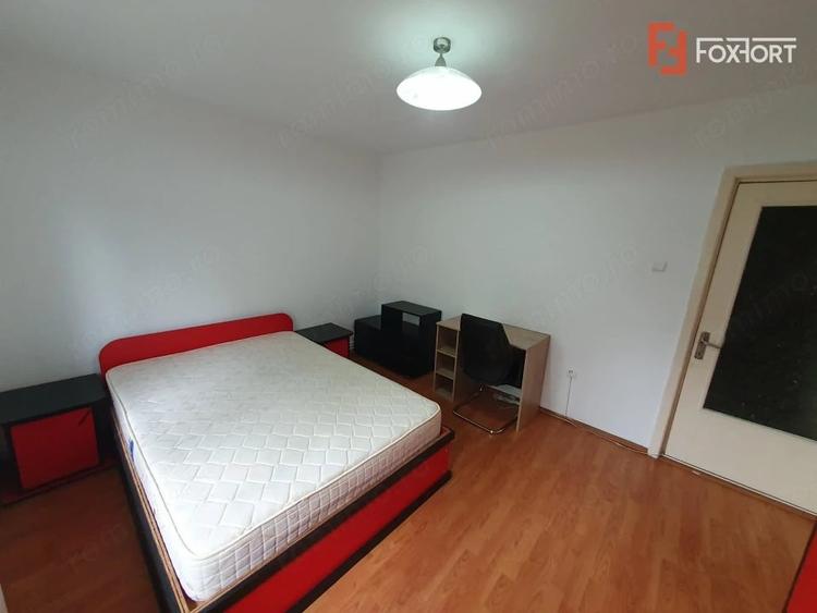 Apartament cu 2 camere decomandat în Steaua
