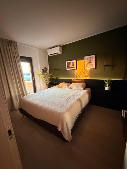 Apartament cu 4 camere, mobilat în P-ta Presei Libere
