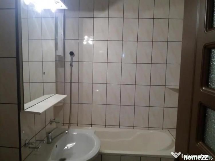 Apartament 2 camere, decomandat, Bdul Republicii, etajul 7/9 - Ploiesti (Prahova) - 10