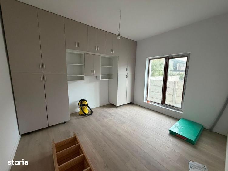 Casă cu 3 camere în Central