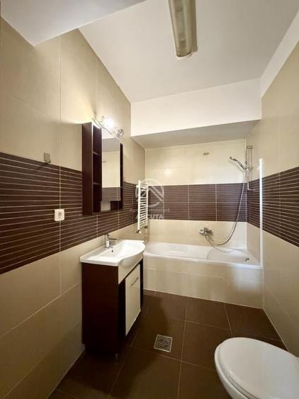 Apartament cu 3 camere decomandat în Gheorgheni