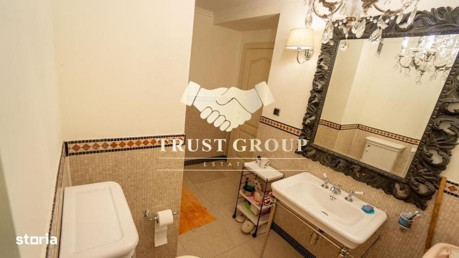 Apartament cu 4 camere decomandat în Clăbucet