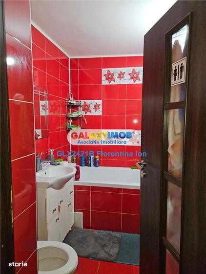 Apartament cu 3 camere decomandat, mobilat în Crângași